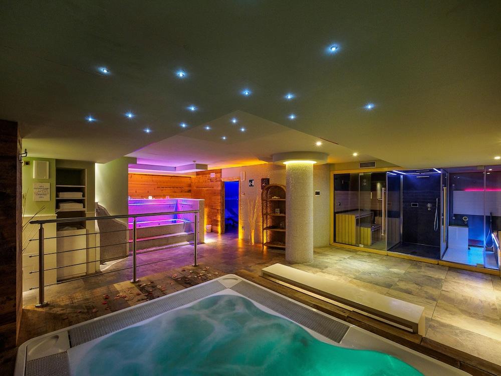 Santanton Hotel 4*