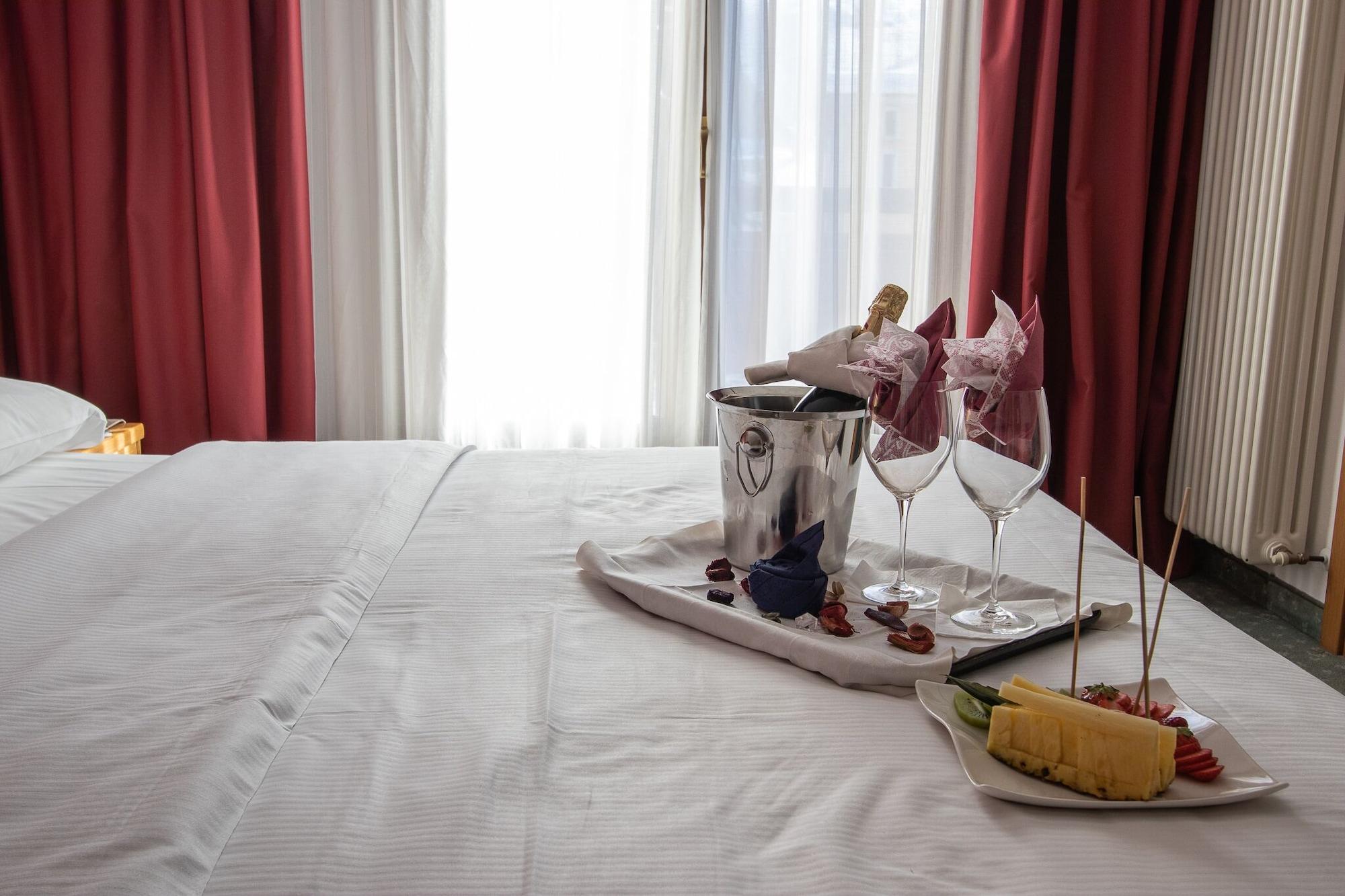 Hotel Santanton 4*