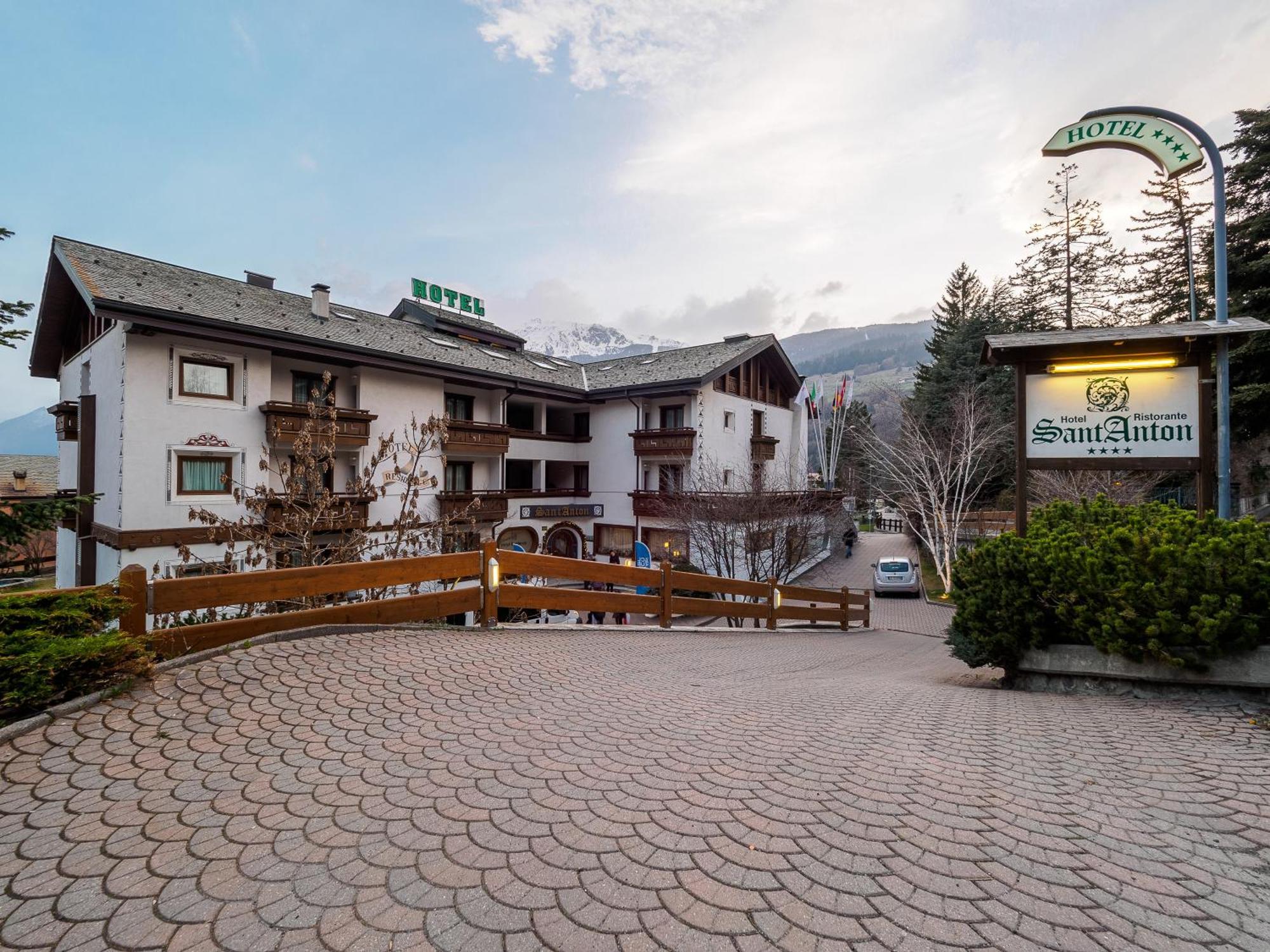 Hotel Santanton 4*